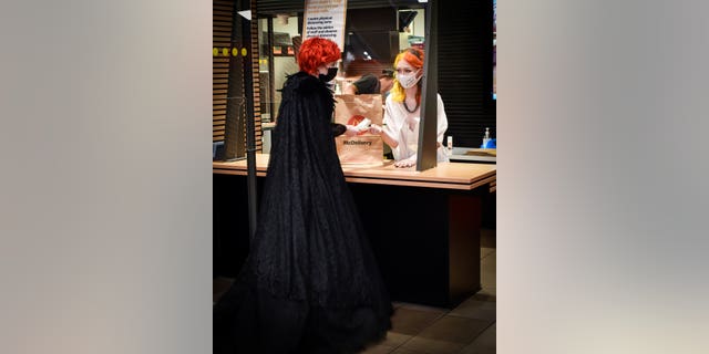 The Scottish couple Scotland recently celebrated their marriage with a reception at McDonald's, after the coronavirus pandemic derailed their traditional plans. (SWNS)