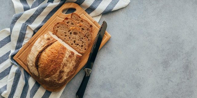 Tom Brady, 44, has gone on the record about his strict anti-inflammation diet, which excludes white flour and sugar and gluten – key ingredients that are found in most commercial-made bread. (iStock)