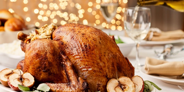 It turns out you can’t blame Turkey for your Thanksgiving nap. Instead, food and sleep experts say holiday drowsiness likely comes from feasting and energy exertion.