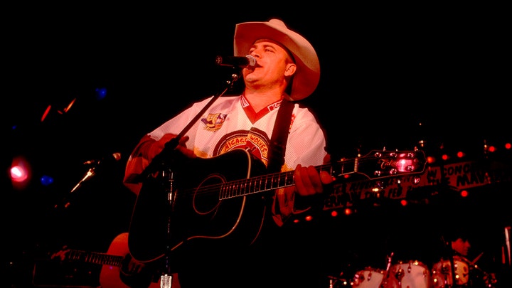 Fox News Flash top entertainment headlines for November 13