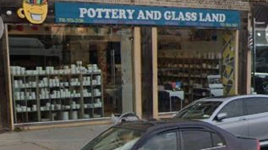 Business run by Jewish single mom cited for COVID violation, while Biden supporters celebrate across city