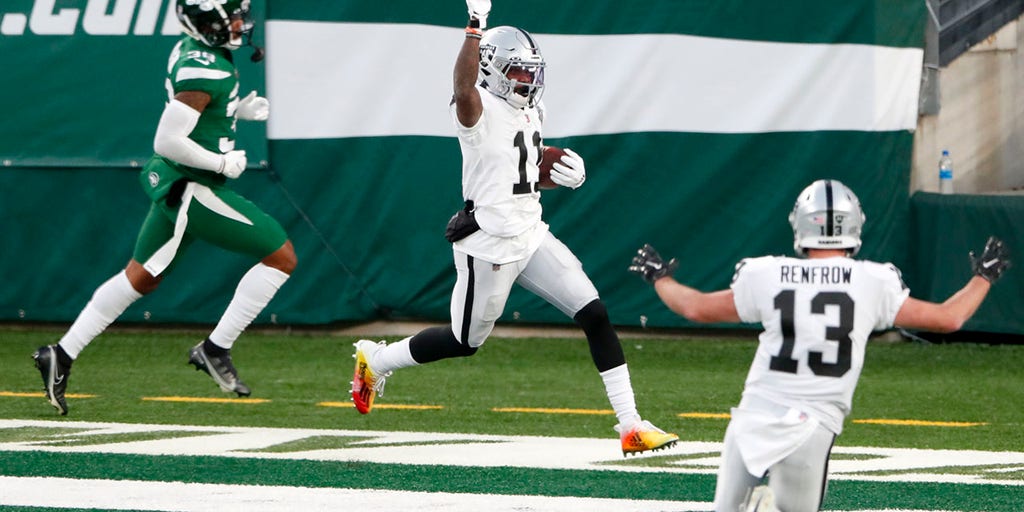 Raiders keep Jets' Trevor Lawrence dream alive with 31-28 victory