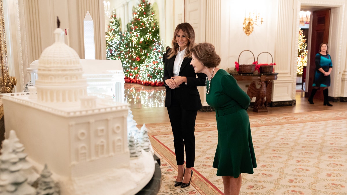 In official Christmas portrait Melania Trump sports high waisted pantsuit Fox News