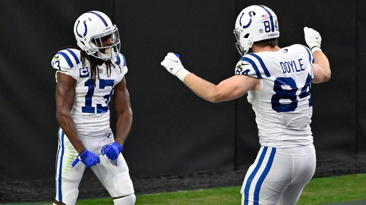 T.Y. Hilton, Jonathan Taylor lead Colts' rout of fading Raiders