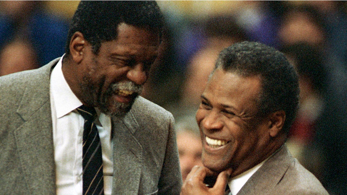 Bill Russell puts his NBA memorabilia up for auction - Chicago Sun