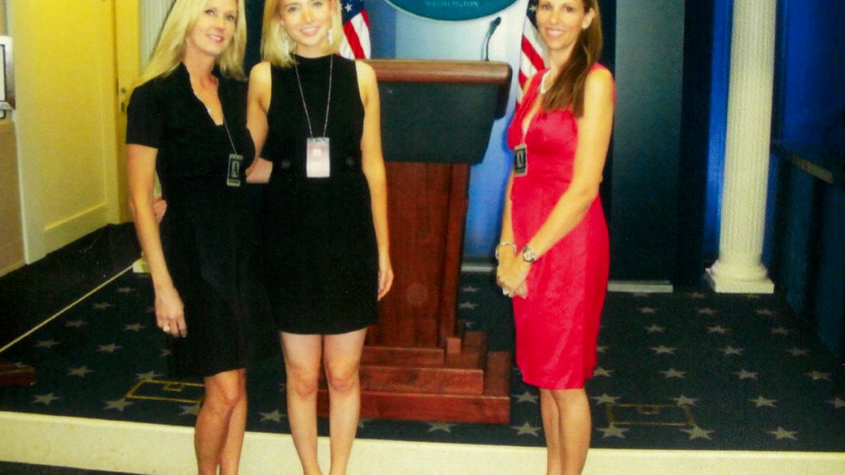 McEnany and her mother and aunt in the White House press briefing room in Spring 2008, during her internship in the Bush White House.