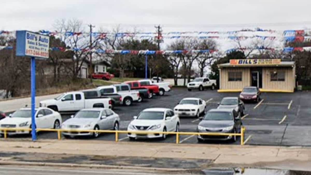 Bill's Auto Sales in Fort Worth, Texas. (Google Maps)