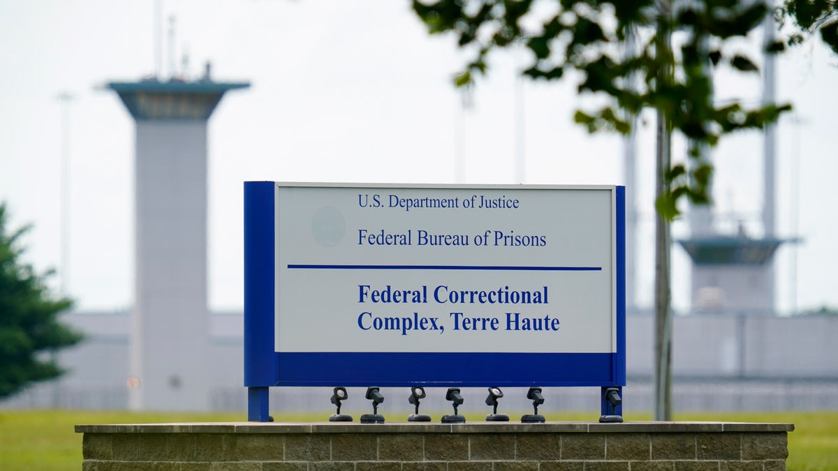 <br>
The federal prison complex in Terre Haute, Ind., is seen Aug. 28, 2020. (Associated Press)