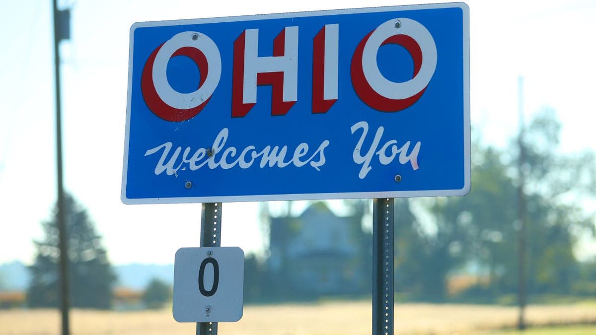 ohio welcome sign
