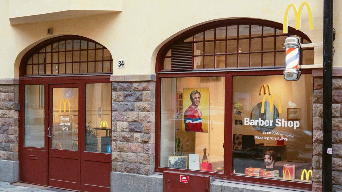 McDonald’s Sweden has opened up the world’s first certified Golden M Barber Shop in Stockholm.