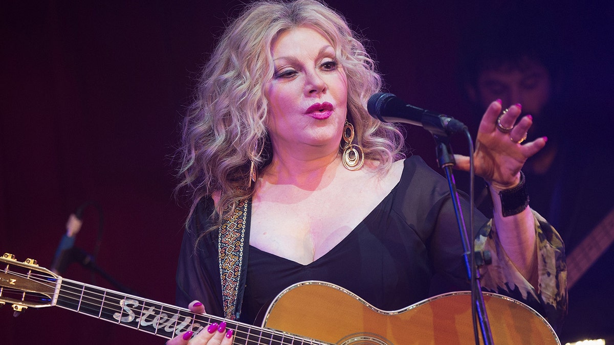 Stella Parton, the younger sister of singer Dolly Parton, spoke out against politicians getting the COVID-19 vaccine ahead of vulnerable Americans.