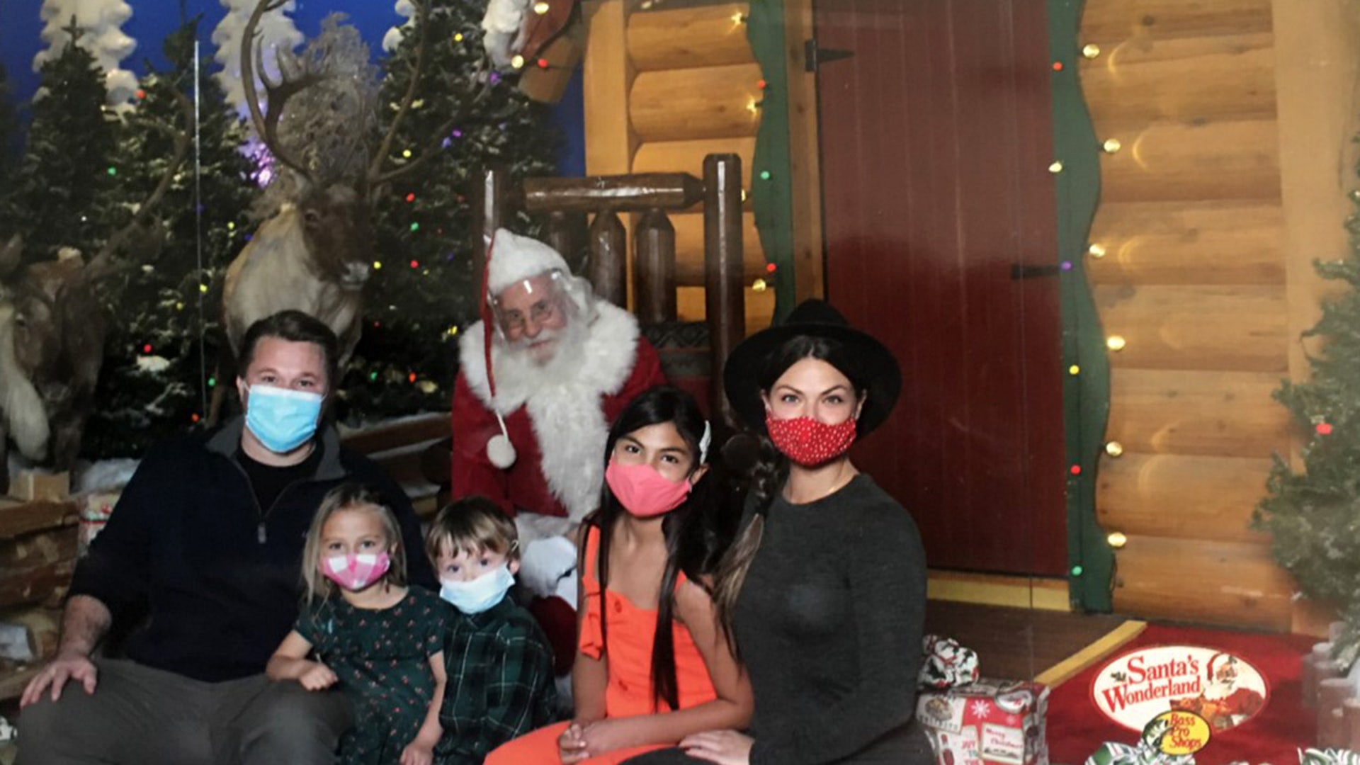 The Mazikowski’s of The Bay Area, California celebrating Covid Christmas. Santa has a face shield. And is sitting behind a 12 foot plexiglass barrier and we are all on the other side of the glass, wearing masks. 2020 😆 From Jahnae Mazikowski