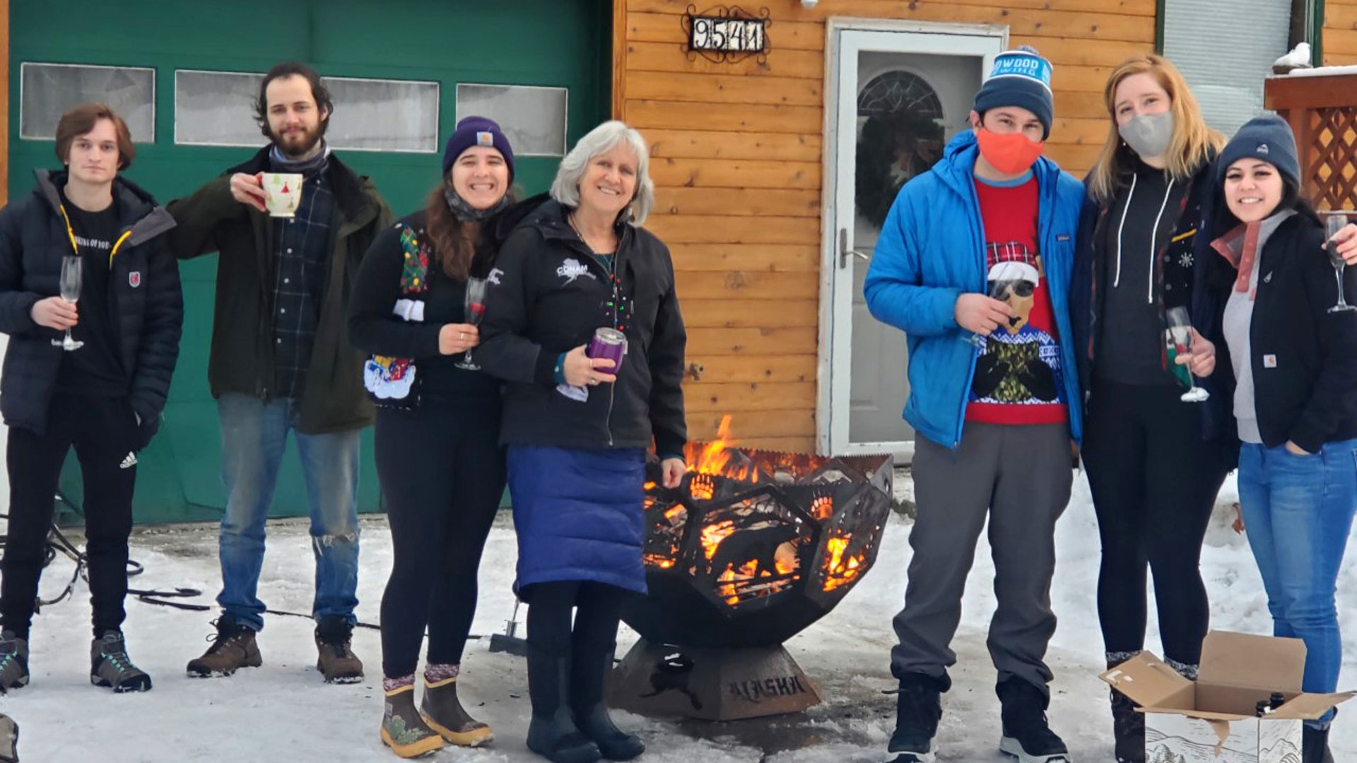Merry Christmas, we usually have 50 to 70 on Christmas eve. Our family started the tradition to celebrate the engagement of our oldest daughter. Friends and family, then it grew and became a tradition.