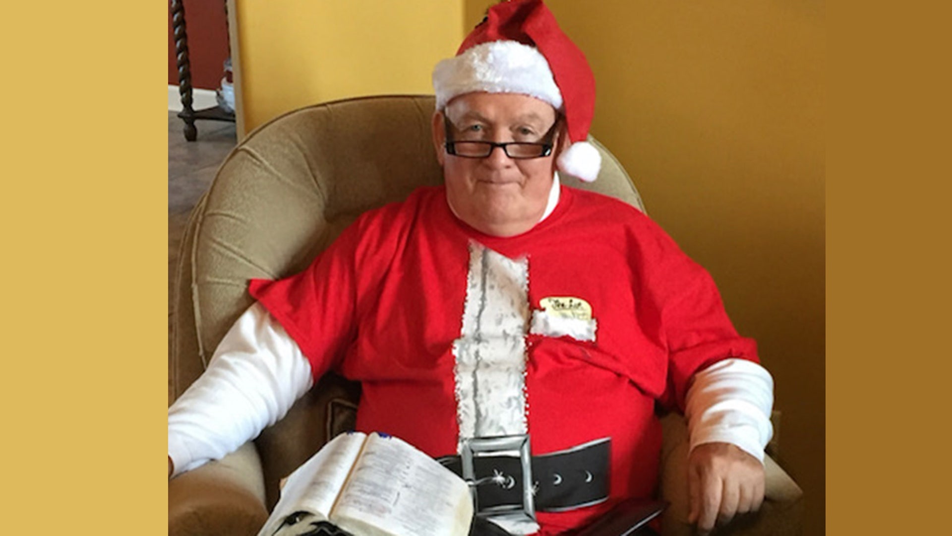 My daddy loved Fox News and passed away of Covid a few weeks ago! He loved Jesus, His family and his country! He served in the Air Force and was the most amazing man I’ve ever known! Attached is a favorite picture of him taken at my home a few years ago! God Bless and Merry Christmas!!