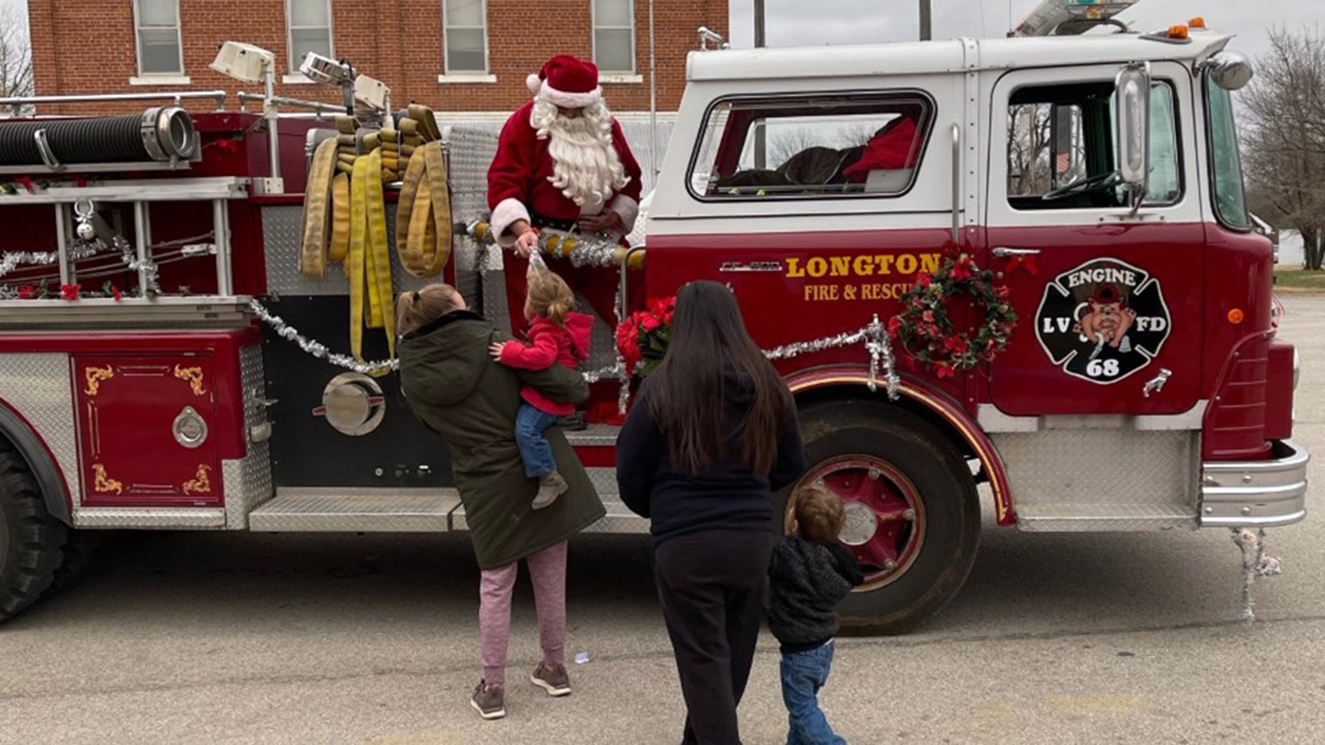 And old time Christmas in Longton Ks.. Brian and Brenda Beaumont