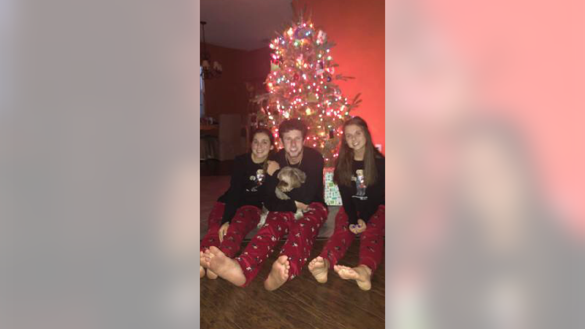 The Fincher family. Lakewood Ranch Florida Carolyne, PJ, Maggie and the newest member of the family Tyson. Proving that, no matter what..."There's no place like Home." Merry Christmas to all and Happy New Year.