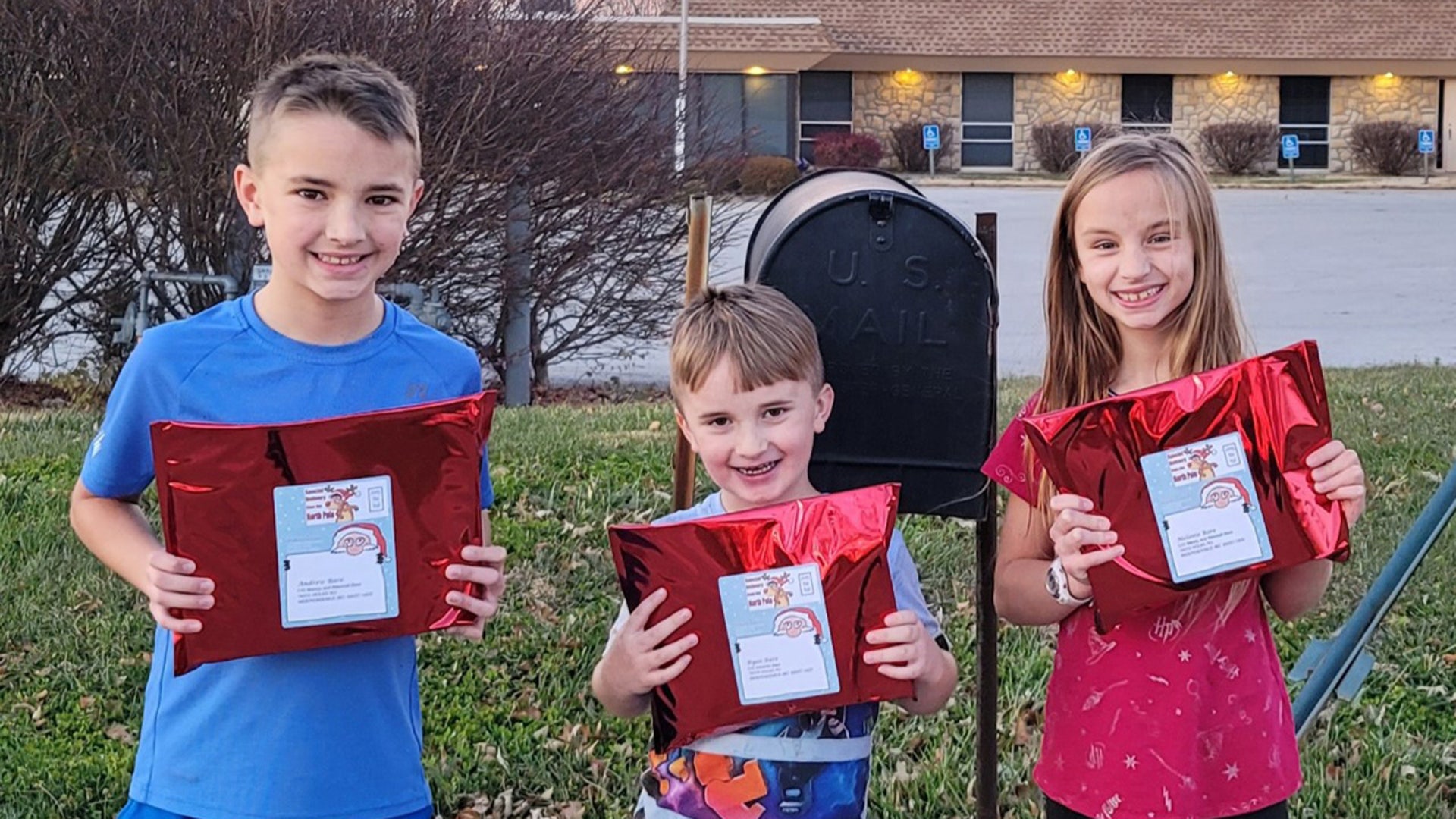 This year started off with their soccer being canceled right after we bought all the gear but never played a game, birthdays with no guests, and recently Thanksgiving without their cousins was tough. Ryan, the one in the middle ran to me the other day with a HUGE smile, "MOM, I'M SO EXCITED MY BIRTHDAY IS IN 2021!!" I asked him why and he said, "Because Corona Virus is only in 2020!" Awww.... I hope he's right. My daughter wrote Santa a letter saying that all she really wanted was for Covid to go away. They were really surprised when Santa wrote back!!!! and included some awesome surprises from The North Pole (thank you Santa Claus Writes)!!! It brought some Christmas cheer and kept us busy crafting and playing all day :) Merry Christmas 🎅