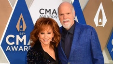 Reba McEntire shares snapshot with beau Rex Linn and her pet donkey: 'Here is Poncho'