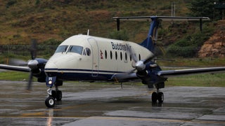 Flight accidentally goes in wrong direction, landing 230 miles from intended destination