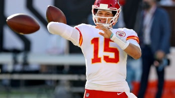 Chiefs keep things fun with Mahomes' playground plays