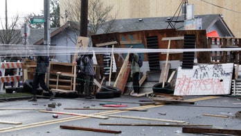 Portland protesters defiant at occupied zone after tough talk from Wheeler: report