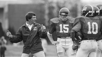 Former Alabama, NY Giants coach Ray Perkins dies at 79