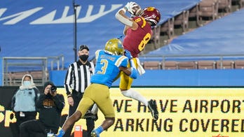Slovis throws 5 touchdowns, No. 16 USC rallies to beat UCLA
