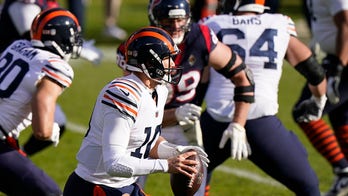 Trubisky outplays Watson, Bears stop skid, beat Texans 36-7