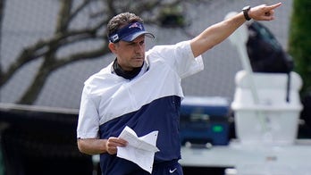 Arizona hires Patriots assistant Fisch as head coach