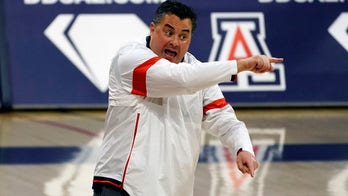 Arizona men's basketball self-imposes 1-year postseason ban