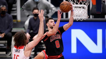 Bulls win 1st game as Wizards lose 4th straight, 115-107