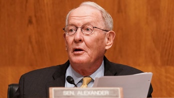 Senator plays impromptu Christmas 'concert' on Capitol Hill following work on COVID-19 relief package