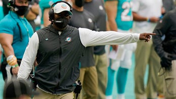 Dolphins' Brian Flores erupts after dirty hit in win vs. Bengals