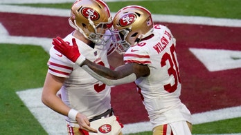 Third-string QB Beathard throws 3 TDs, 49ers stun Cardinals