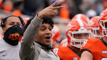 Oklahoma State running back Chuba Hubbard opts out