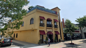 NYC restaurant that hosted GOP club's party loses liquor license