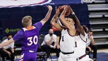 Kispert leads No. 1 Gonzaga over Northwestern St. 95-57