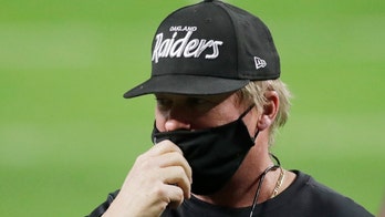 Raiders' Jon Gruden hears criticism from ex-Pro Bowl lineman over odd play call