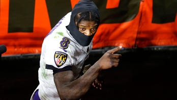 Ravens' Lamar Jackson: Intense cramping Monday night may have been coronavirus-related