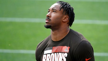 Browns' Myles Garrett hospitalized following single-car crash after practice