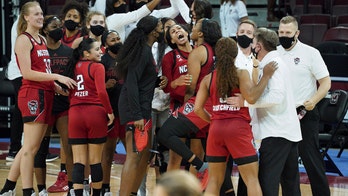 No. 8 North Carolina State women beat No. 1 South Carolina