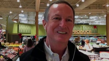 Supermarket chain gives $200K in gift cards to struggling restaurants amid coronavirus pandemic