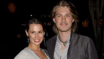 Taylor Hanson, wife Natalie welcome 7th child together