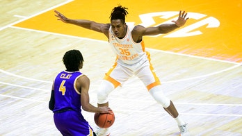 No. 10 Tennessee overwhelms Tennessee Tech 103-49