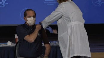 Azar, Fauci receive Moderna’s COVID-19 vaccine