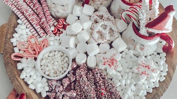 'Hot chocolate charcuterie boards' are here to sweeten your holiday, ruin your diet