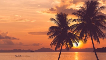 Hawaii reduces coronavirus quarantine for incoming visitors