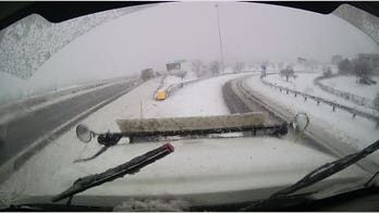 Thousands without power in Ohio, Pennsylvania after snowstorm