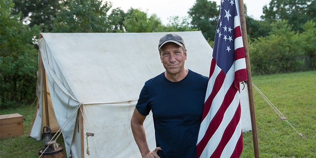 Former Dirty Jobs Host Mike Rowe Talks New Show We Re Desperate Today To Find Topics We Can All Agree On Fox News