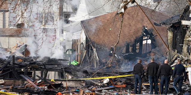 Explosion destroys Omaha home, kills at least 1 and critically injures ...